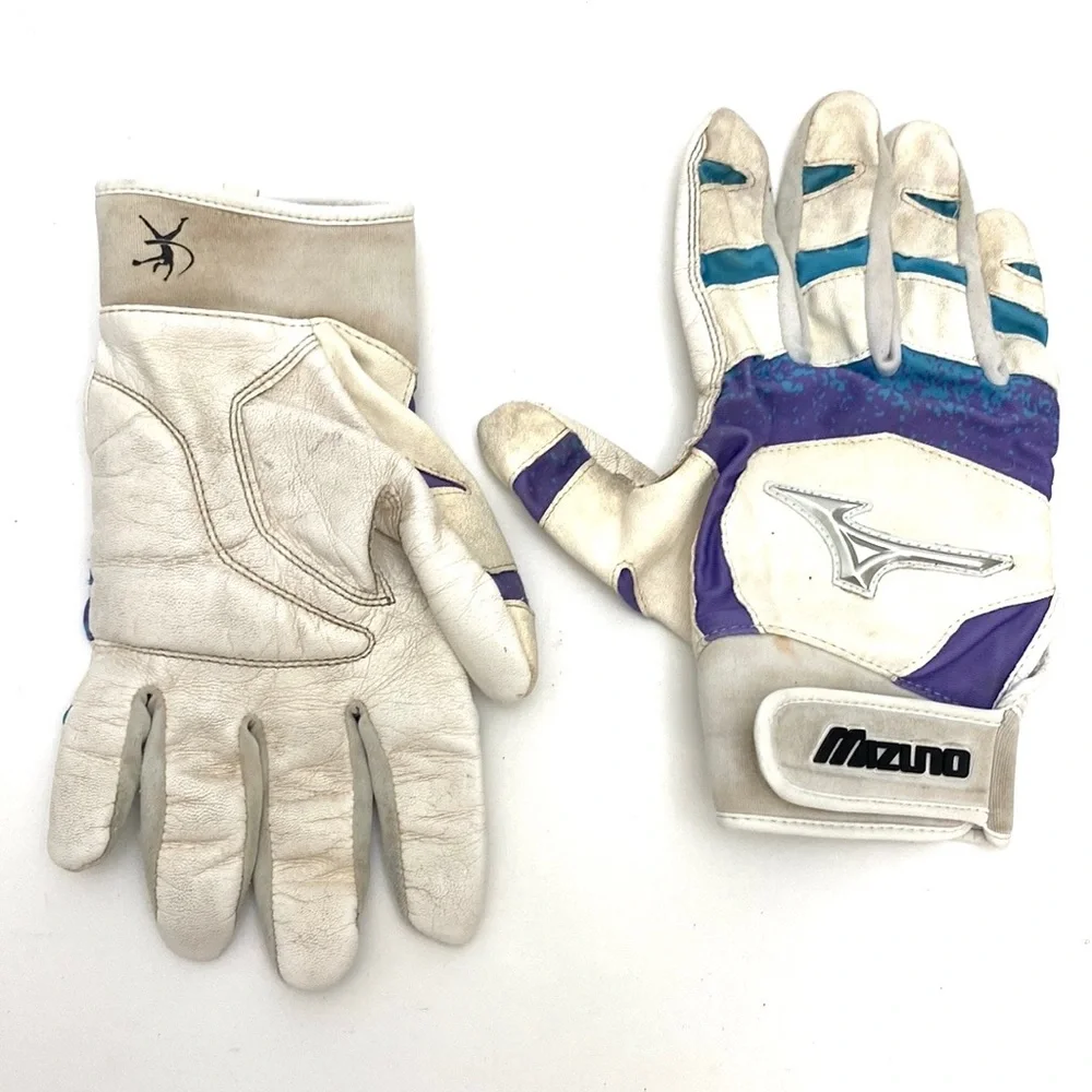 Mizuno Women's White Softball Batting Gloves